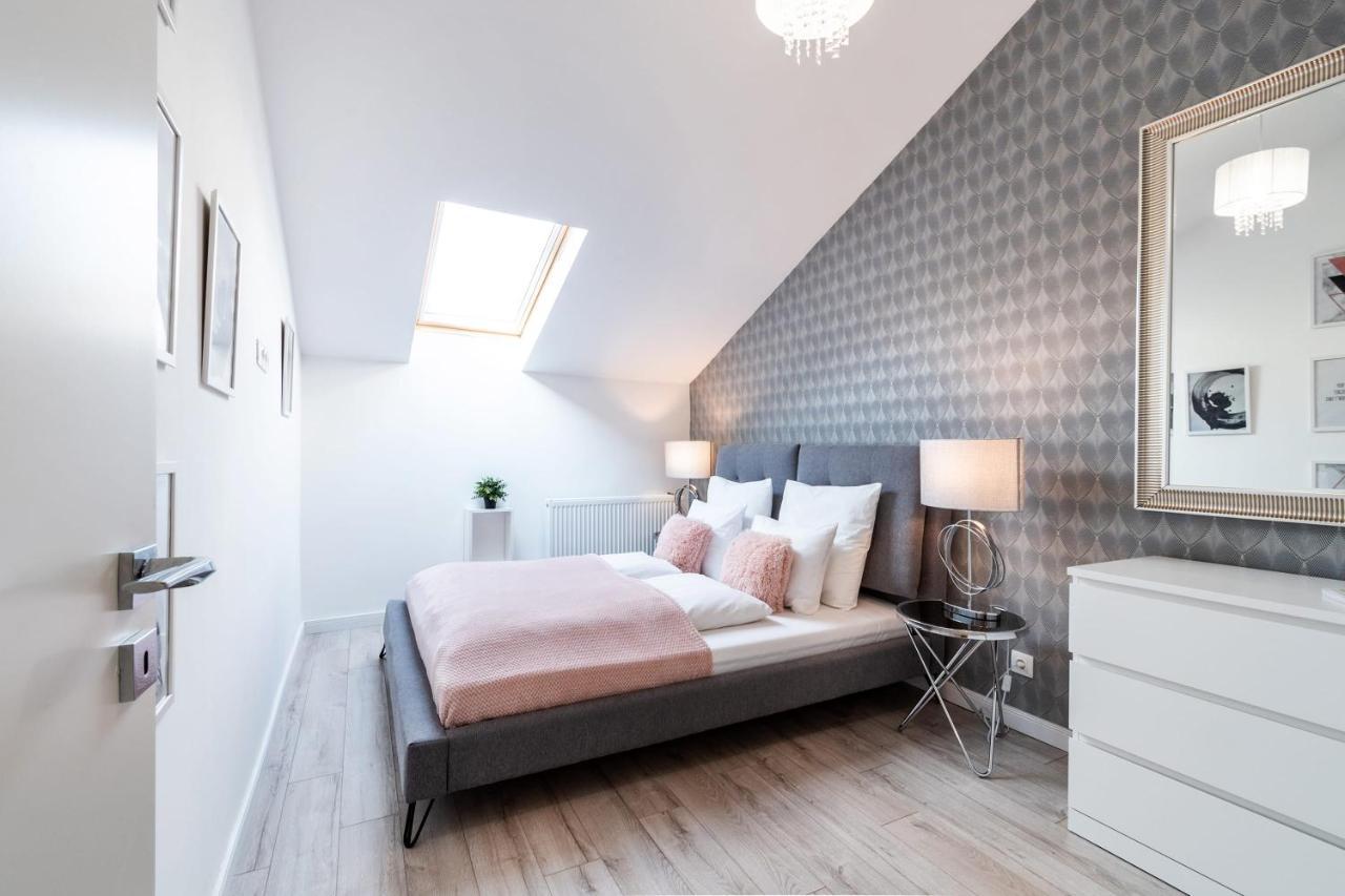 Quiet Very Central & Stylish Apt Budapest Luaran gambar