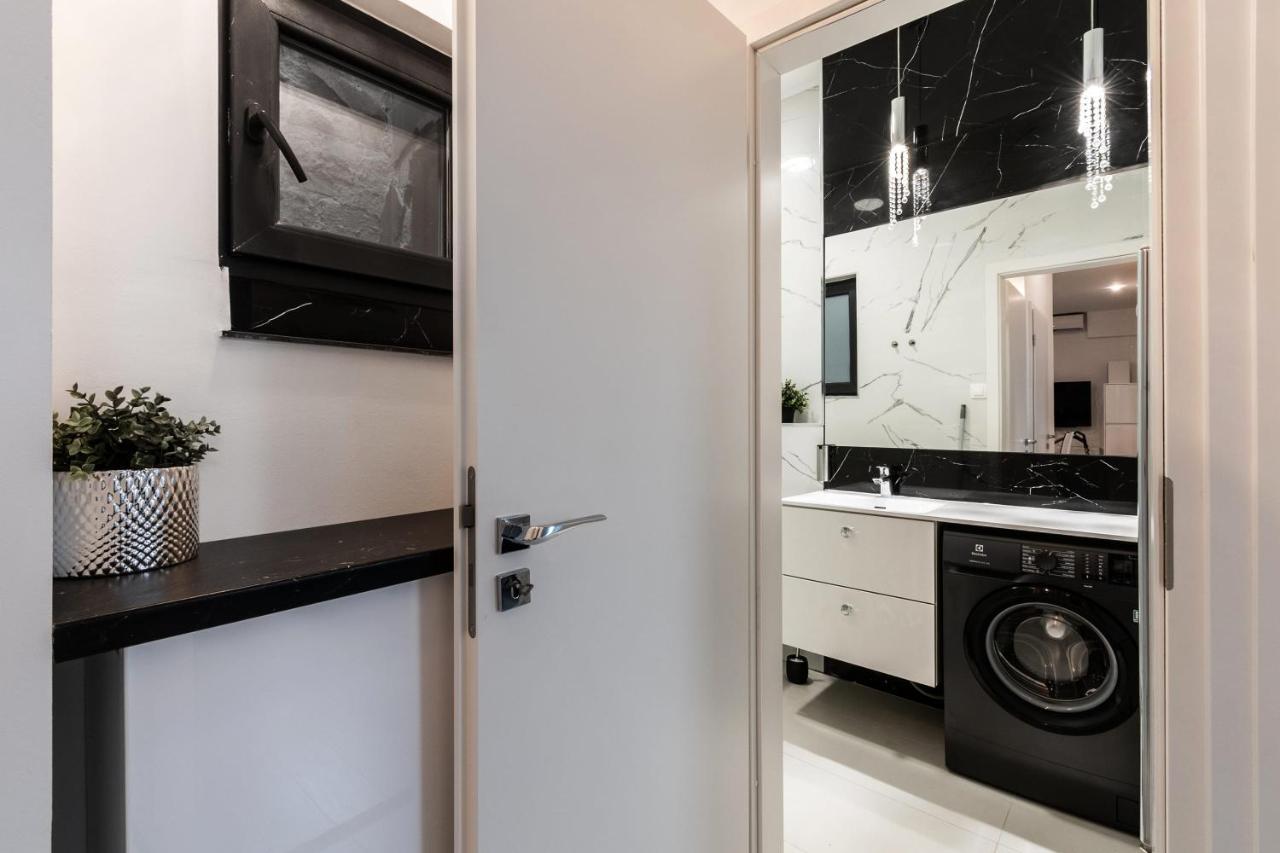 Quiet Very Central & Stylish Apt Budapest Luaran gambar